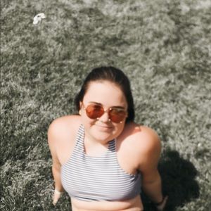 Meet your Posher, Joanna